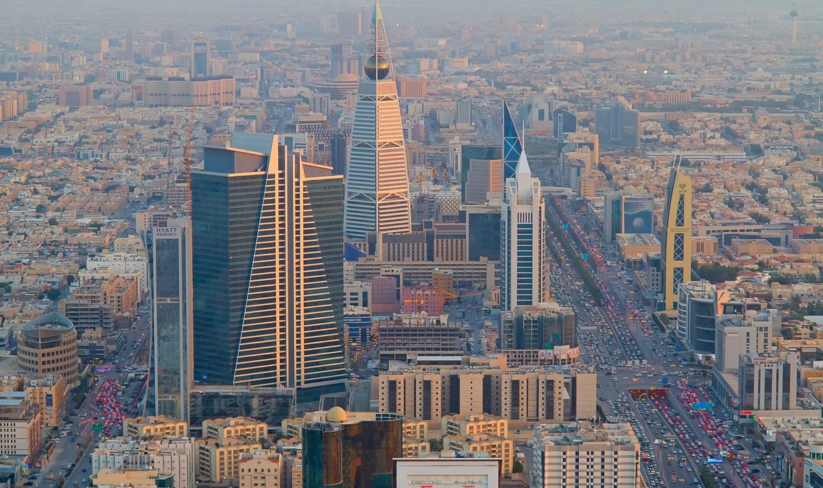 NÜÜD TURISTIDELE VALLA: Saudi Araabia pealinna Ar-Riyāḑi kesklinn.