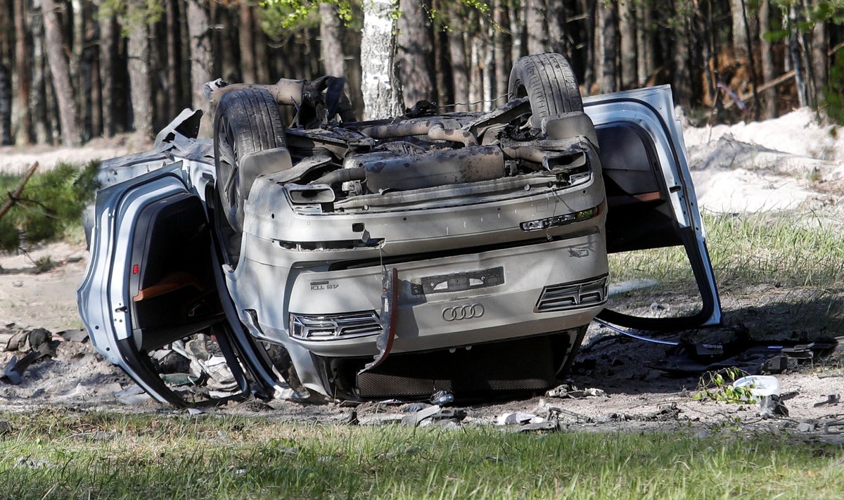 Взорванная машина Захара Прилепина, 6 мая 2023 года