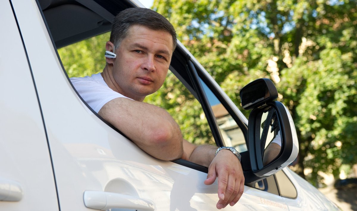 E-autokoolituse juht Vladimir Tabujev