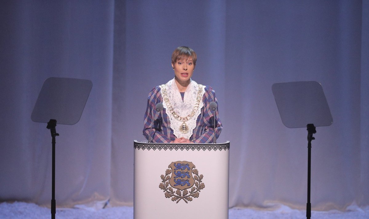 President Kersti Kaljulaid vabariigi aastapäeva kõnet pidamas