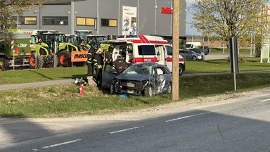 FOTOD | Tallinna-Tartu maanteel hukkus raskes liiklusõnnetuses inimene