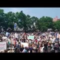 ВИДЕО: В Хабаровске десятки тысяч человек вышли на акцию в поддержку Сергея Фургала