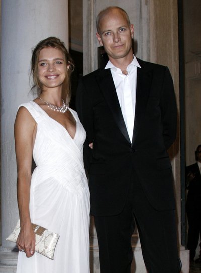Russian model Natalia Vodianova and her husband Justin Portman attend the premiere of "Valentino: The Last Emperor" during the Venice Film Festival