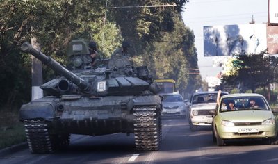 Т-72Б в Макеевке, восток Украины. 23 августа 2014.