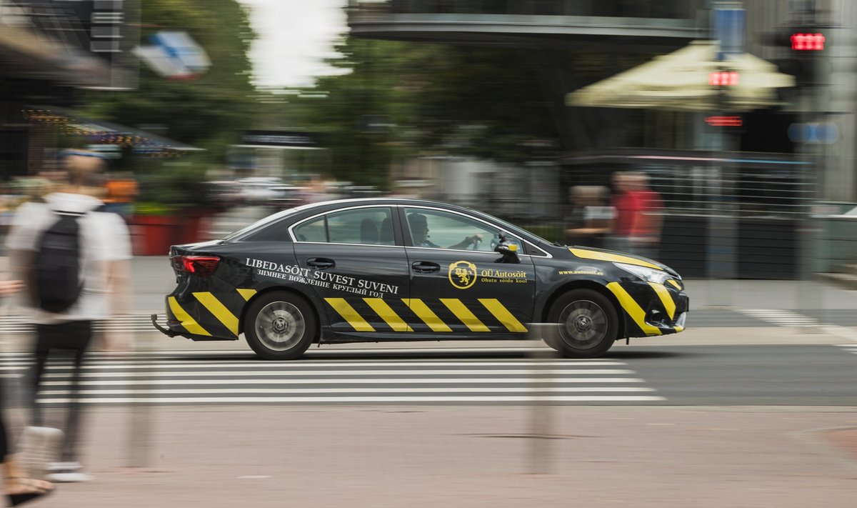 Autokoolide liit nõuab transpordiametilt vastutuse võtmist.