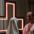 John Malkovich võtab Jude Law’lt üle paavstitooli: Eestis esilinastub Oscari-võitja loodud verivärske teleseriaal "Uus paavst"