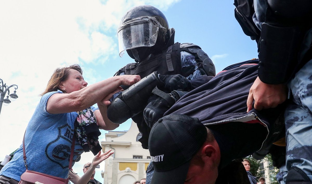 Kähmlus möödunud laupäeva Moskva meeleavaldusel.