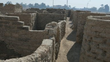 VIDEO | Uskumatu leid: Egiptuses kaevatakse välja Luxori "kuldset linna", mida peetakse tähtsaimaks arheoloogiliseks avastuseks viimase 100 aasta jooksul