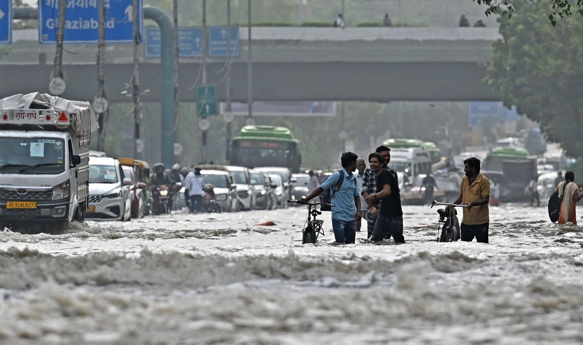 Üleujutused on üle maailma nõudnud sadu elusid. 
