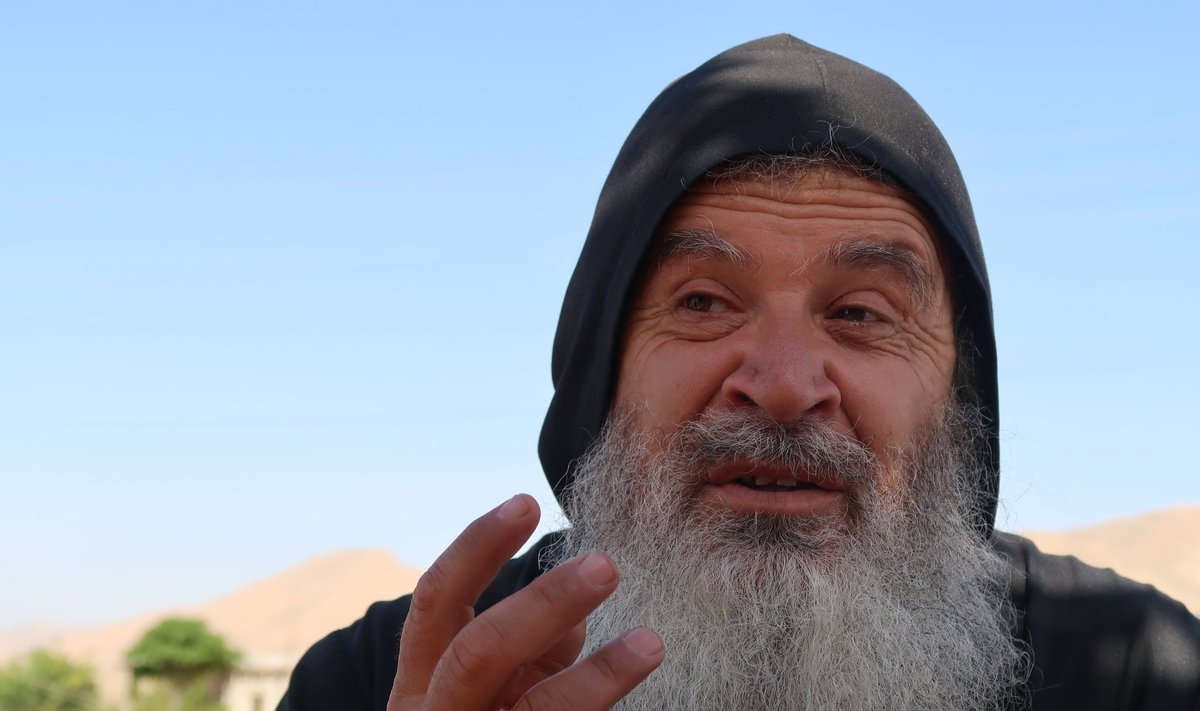 ALLA EI ANNA: Isa Gharios, preester kelle Hezbollah tünni toppis ja mäest alla lükkas kui preester pööras ristiusku ühe šiidi šeigi tütre.