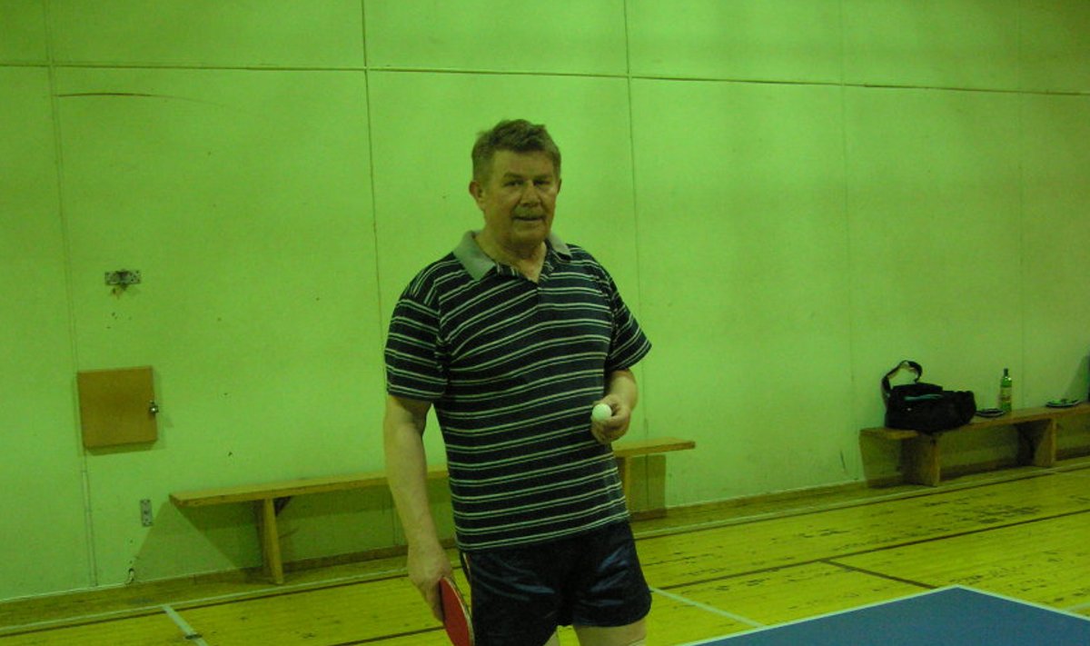 73aastane Mihkel Lasn on hea käega mängija. Fotod: Reet Saar