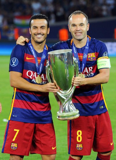 2015 SUPERKARIKAS: Pedro (vasakul) tõi lisaajal Barcelonale5 : 4 võidu Sevilla üle. Vaid mõni päev hiljem müüdi meesInglismaale.