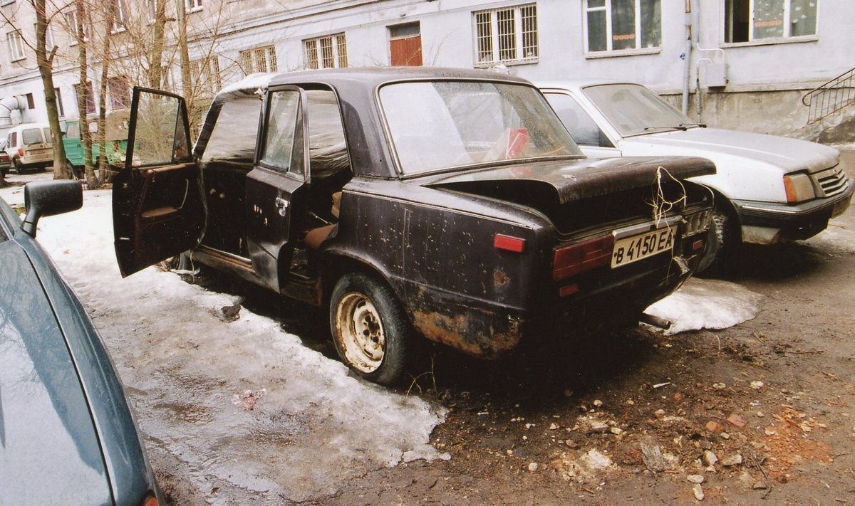 Aastaid seisnud romust vabanemiseks enne automaksu jõustumist on mitmeid variante.