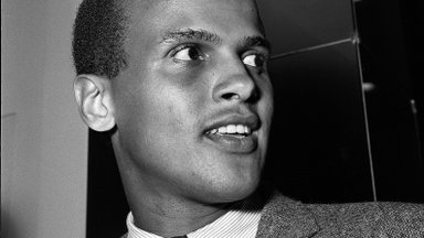 Suri legendaarne USA laulja Harry Belafonte