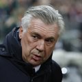 Vastasfännidele keskmist sõrme näidanud Bayerni peatreener teeb annetuse