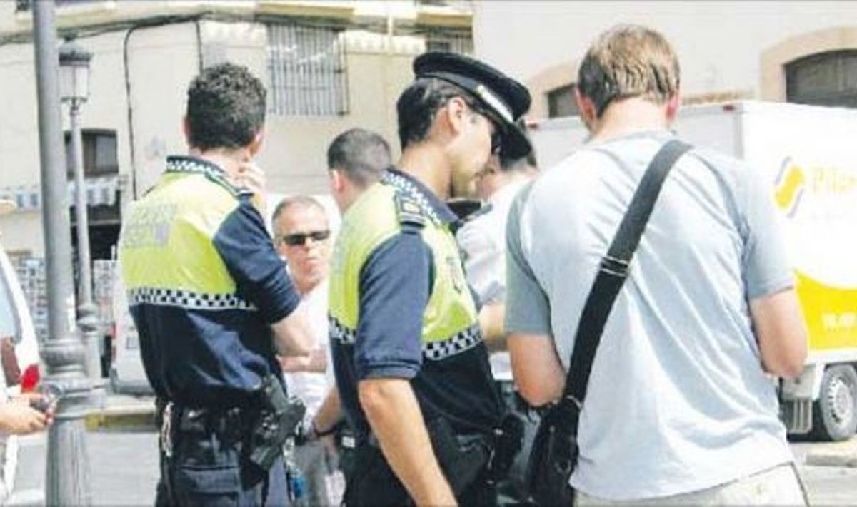 Hispaania politseiga sattus pahuksisse ka Maalehe Andaluusia reisil üht gruppi saatnud Eesti giid.