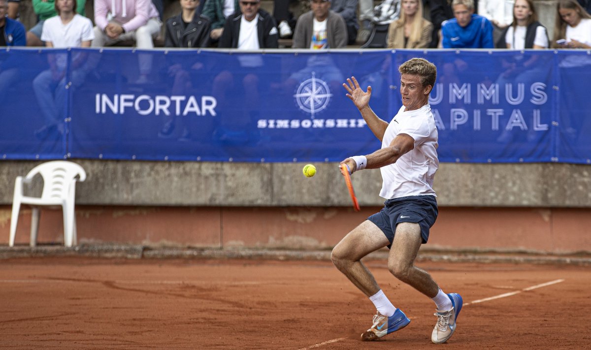 Daniil Glinka teenis Portugalis väärt võidu.