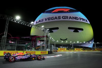 Las Vegase kuulus Sfäär võistlusel silma peal hoidmas.