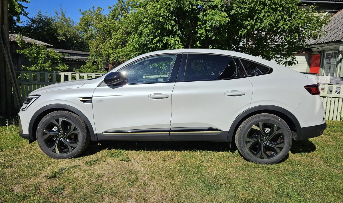 Renault Arkana E-Tech Engineered