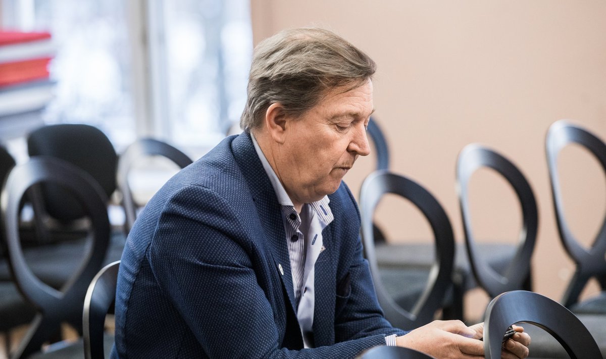 „Kui hakkaksime sõna- ja väljendusvabadust piirama, siis ei erineks me Stalini või Putini Venemaast,“ ütles Urmas Espenberg.