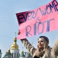 FOTOD: Naistepäeva tähistatakse üle maailma lillede, streikide ja meeleavaldustega