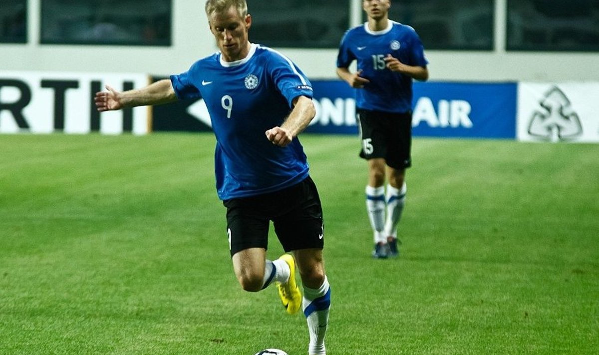Kink ja Klavan, Eesti jalgpall