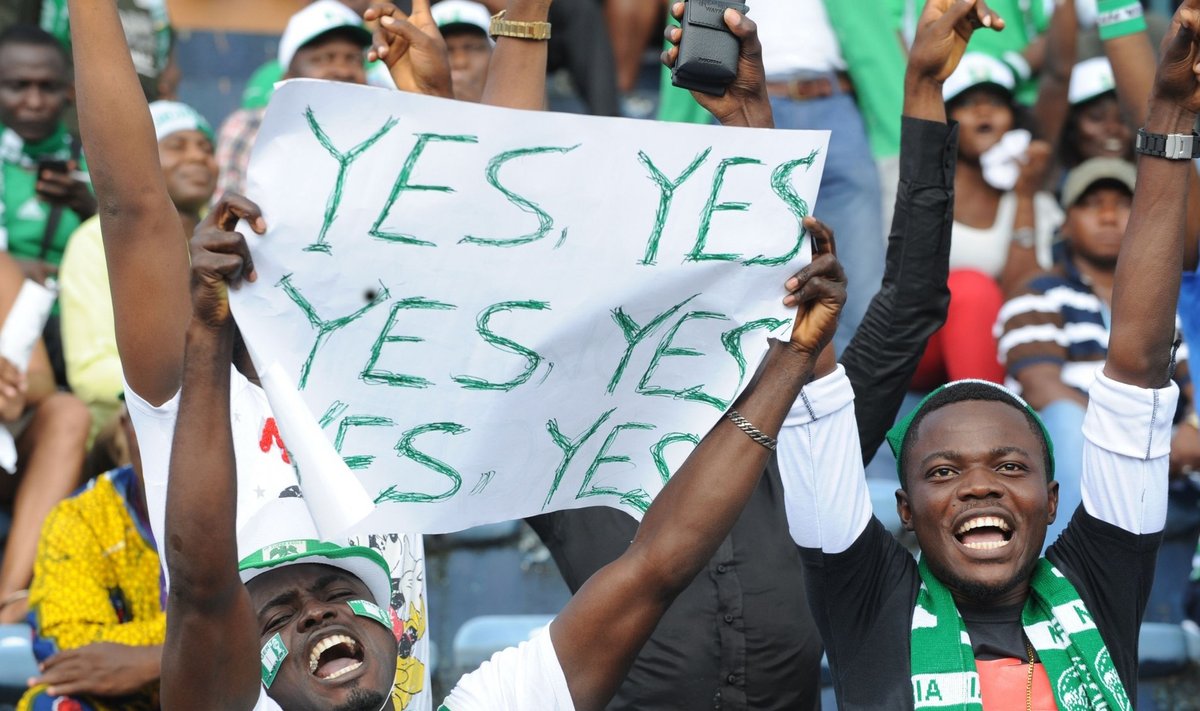 Nigeeria jalgpallikoondise poolehoidjad