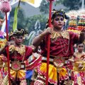 Bali templid said eestlaste tõttu seksimist keelavad sildid