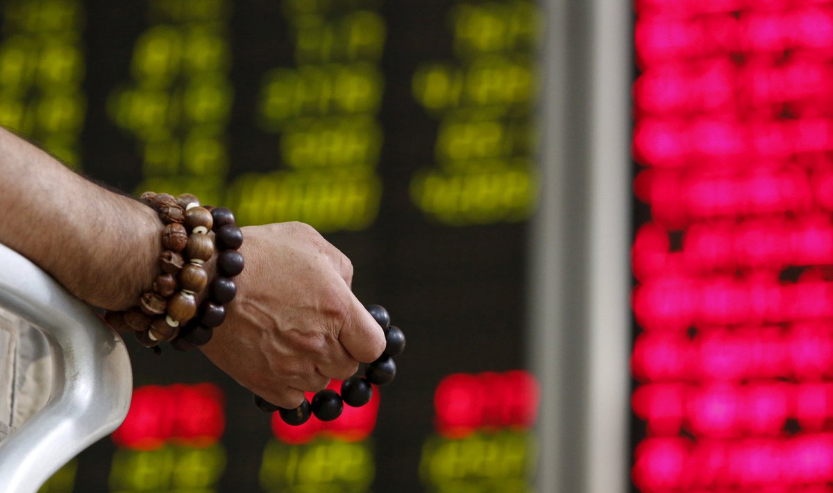 Börsilangus pani Pekingi maaklerfirmas investori palvet lugema