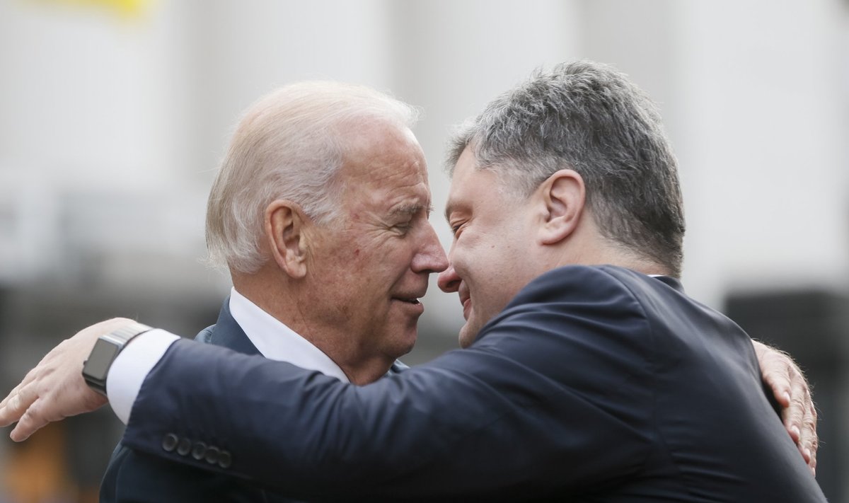 Petro Poroshenko, Joe Biden