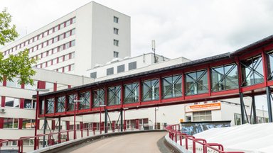 ФОТО И ВИДЕО | Два здания Ляэне-Таллиннской больницы соединила галерея