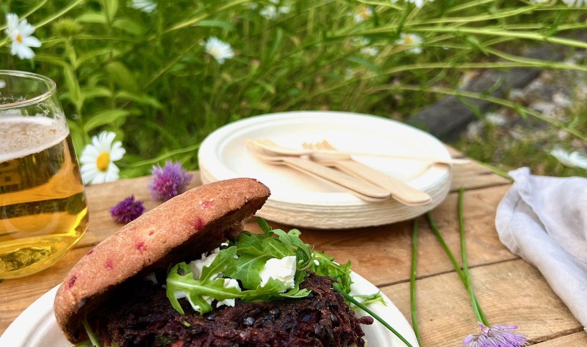 Peedi ja läätsedega toitainerikas burger