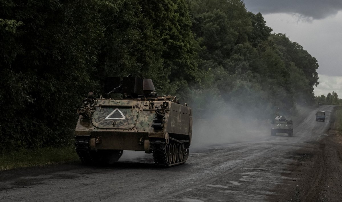 Ukraina sõdurid Venemaa piiri lähedal Sumõ oblastis.