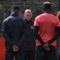 VIDEO: Manchester United alustas treeningut leinaseisakuga ja muutis Euroopa liiga finaali eel plaane
