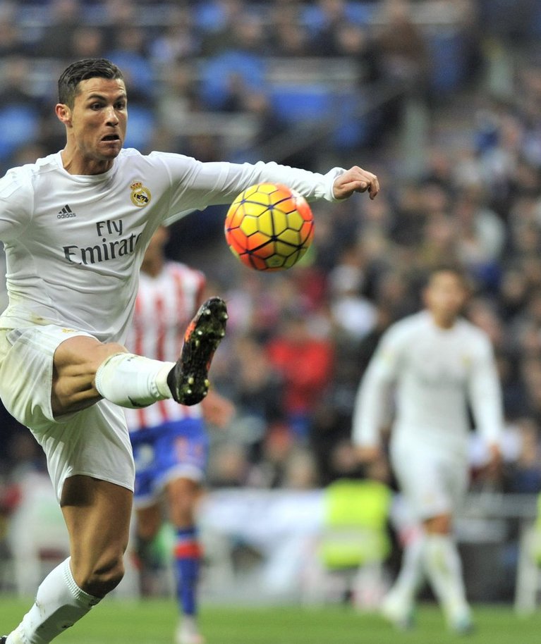 "ILUS MEES": Harva jätavad spordikommentaatorid Cristiano Ronaldo välimuse kommenteerimata.