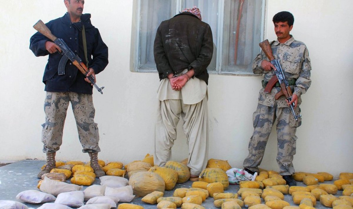 Afganistan on küll maailma suurim oopiumitootja, aga narkootikumide vedajaid ähvardab sealgi surmanuhtlus.