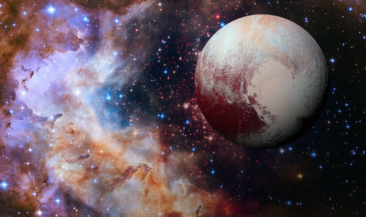 Особенное влияние на грядущие события оказывает Плутон.