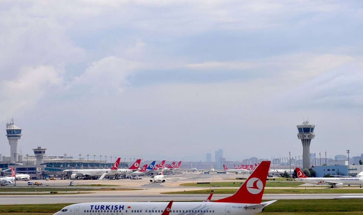 Istanbuli lennuväli
