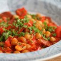 Kikerherne-tomatihautis chorizo * vorstiga