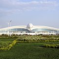 Türkmenistani pealinnas avati paar miljardit maksnud kotkakujuline lennujaamahoone