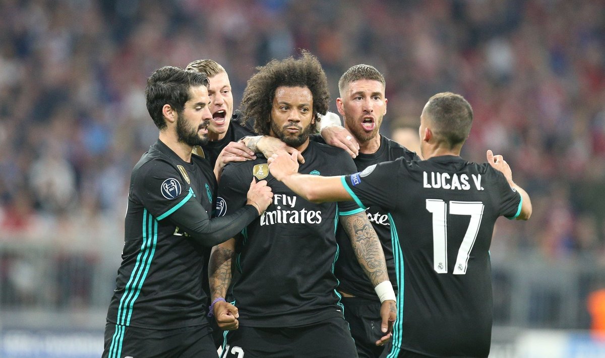 Marcelo (keskel) tähistab Müncheni Bayernile löödud väravat.