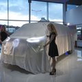 GALERII | Volkswagen näitas uues esinduses oma elektrilist "hipibussi"
