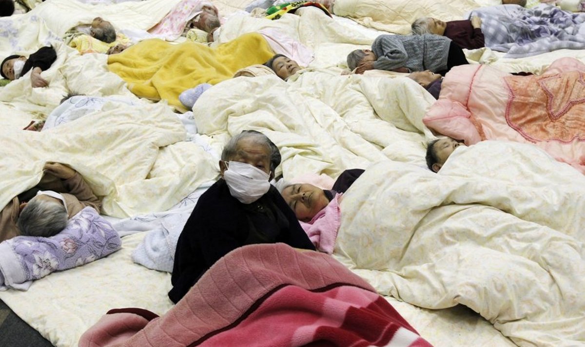 People who are evacuated from a nursing home which is located in evacuation area around the Fukushima Daini nuclear plant, rest at a temporary shelter in Koriyama, March 13, 2011. 