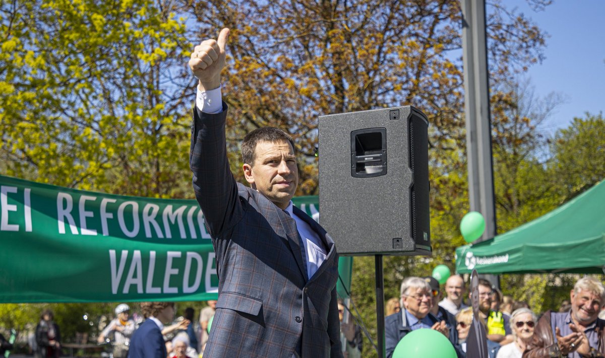 Keskerakonna meeleavaldus Tallinnas, esiplaanil esimees Jüri Ratas. Äsja teatas Ratas, et järgmine parteiliider on keegi muu.