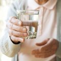 Endine hooldekodu töötaja: voodihaigetele vanuritele ei antud nii palju juua, kui nad oleksid soovinud – see tähendanuks sagedasemat mähkmete vahetamist