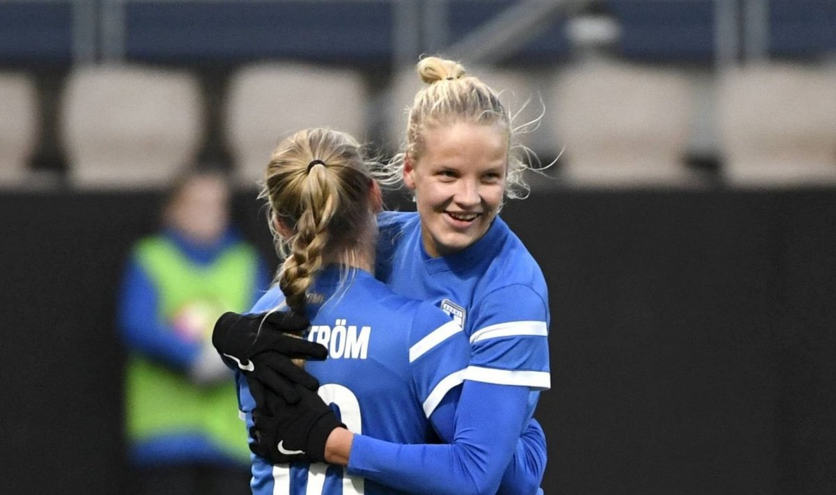 Soome naisjalgpallurid