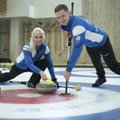 Eesti kurlingu esipaar võistleb olümpiamängude medalistide vastu