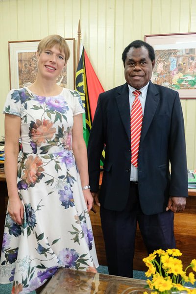 Parlamendi spiiker Esmon Saimoniga Vanuatul.