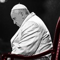 KOLUMN | Edward Lucas: praegust paavsti jumaldaks iga diktaator