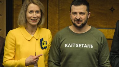 „Золотое яйцо“ свитшоту Зеленского: проект Министерства обороны Kaitsetahe получил высокую награду 
